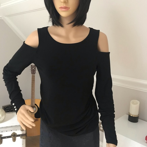 WHBM Black Cold Shoulder Top. Size S. NWT - Picture 4 of 5